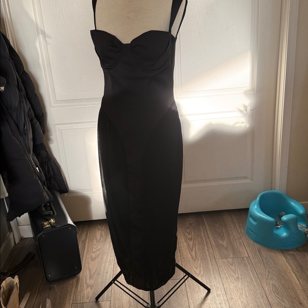 House of CB black mid length Dress size medium - Picture 14 of 15